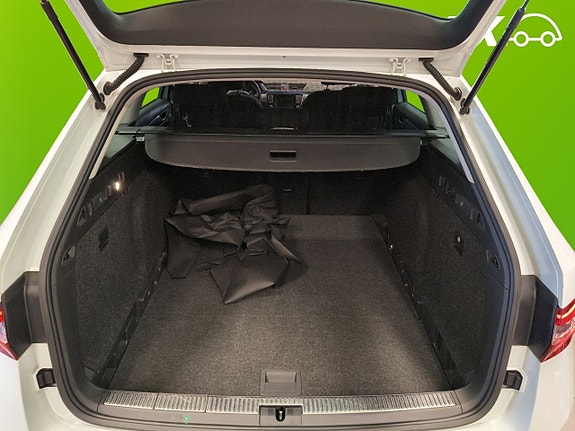 Skoda Superb 16 of 26