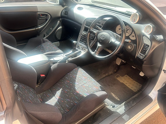 Toyota Celica 5 of 6