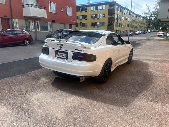 Toyota Celica 3 of 6