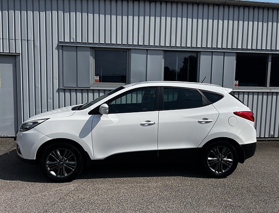 Hyundai ix35 2 of 7