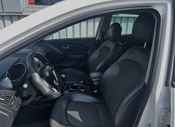 Hyundai ix35 4 of 7