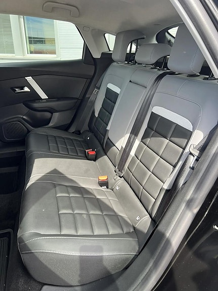 Citroen C4 5 of 6