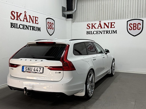 Volvo V90 4 of 11