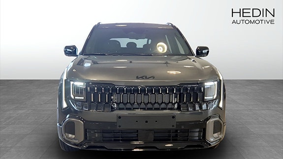 Kia Seltos 2 of 12