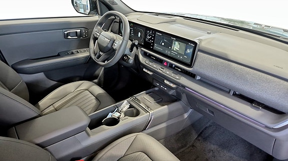 Kia Seltos 7 of 12
