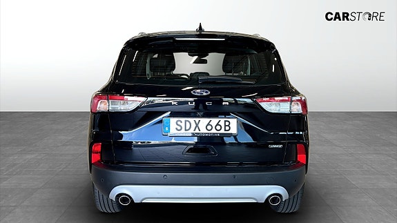 Ford Kuga 7 of 12