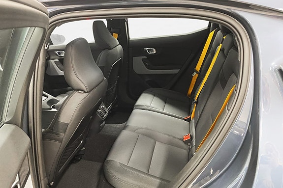 Polestar 2 12 of 18