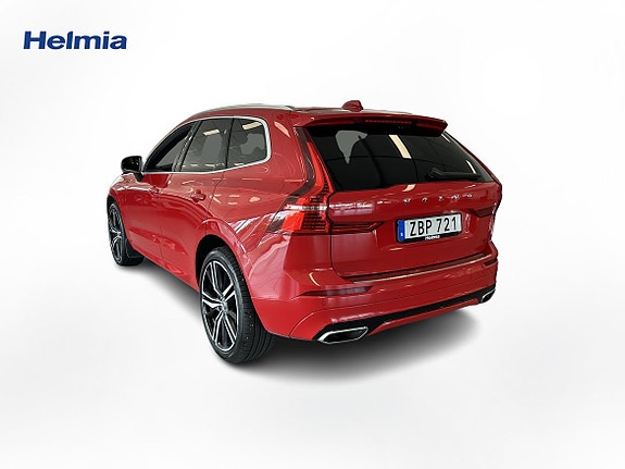 Volvo XC60 2 of 15
