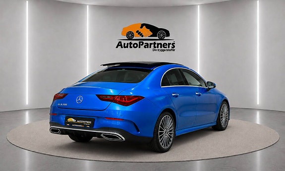 Mercedes-Benz CLA200 4 of 28