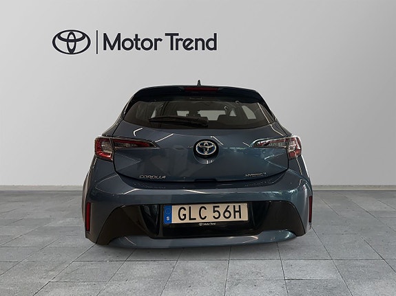 Toyota Corolla 4 of 11