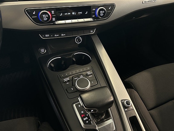 Audi A4 19 of 19