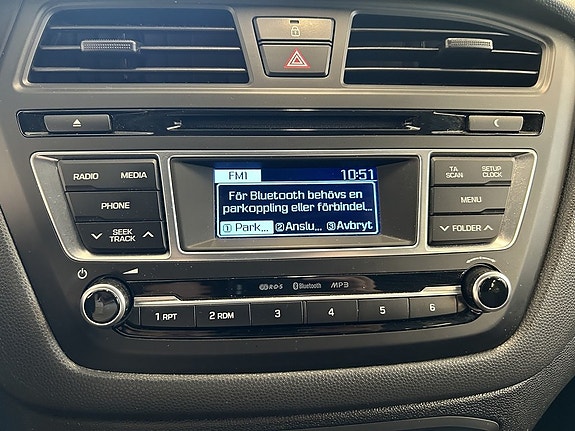 Hyundai i20 15 of 16