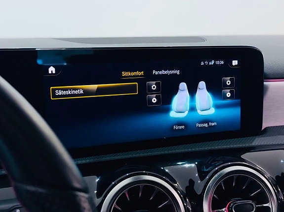 Mercedes-Benz A250 19 of 26