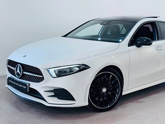 Mercedes-Benz A250 2 of 26