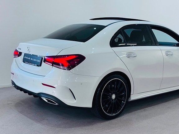 Mercedes-Benz A250 25 of 26