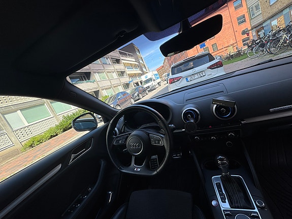 Audi S3 3 of 6