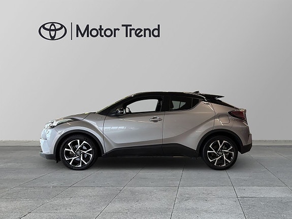 Toyota C-HR 3 of 13