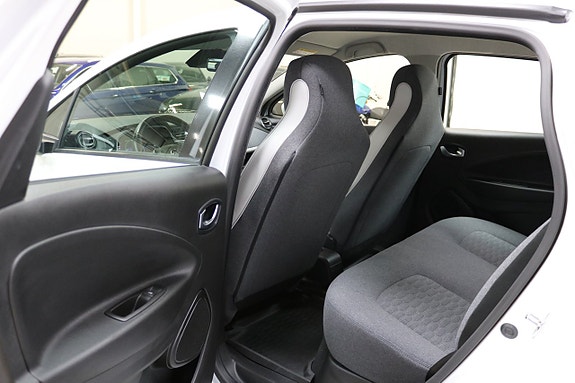 Renault Zoe 19 of 21