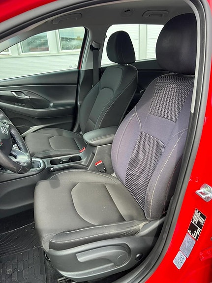 Hyundai i30 5 of 5