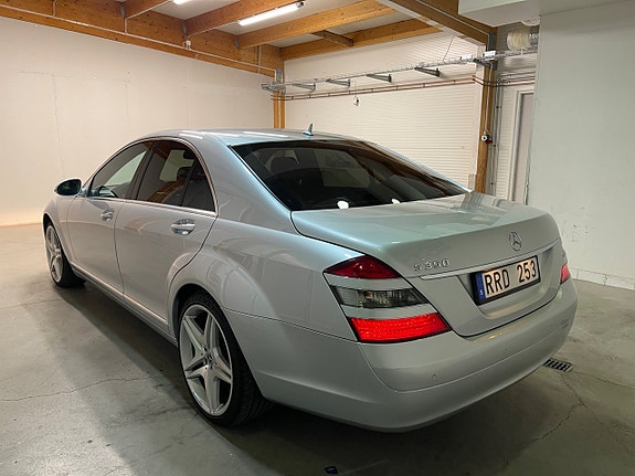 Mercedes-Benz S350 10 of 12