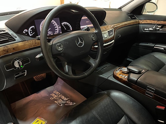 Mercedes-Benz S350 6 of 12