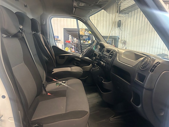 Renault Master 6 of 7