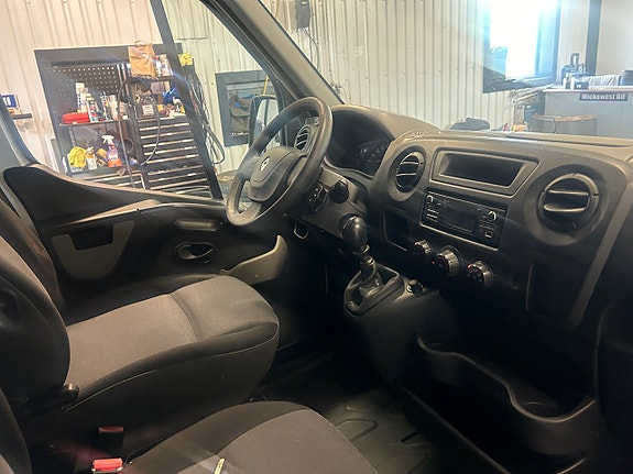 Renault Master 5 of 7
