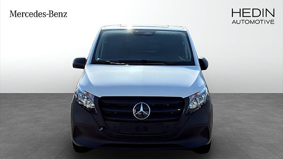 Mercedes-Benz Vito 114 8 of 11