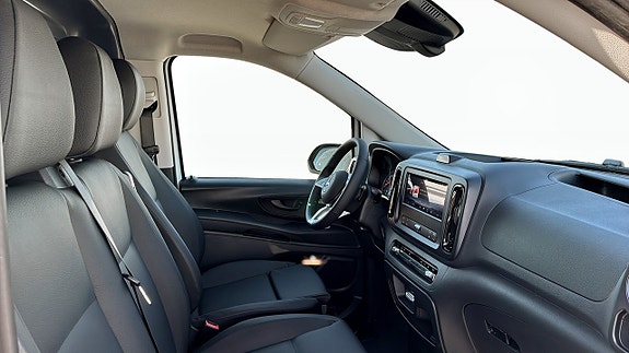 Mercedes-Benz Vito 114 3 of 11