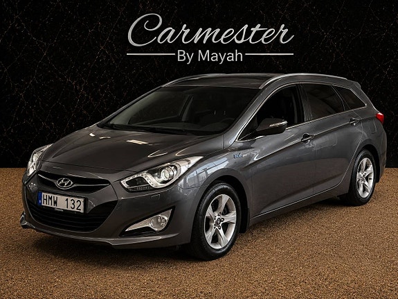 Hyundai i40 2 of 17