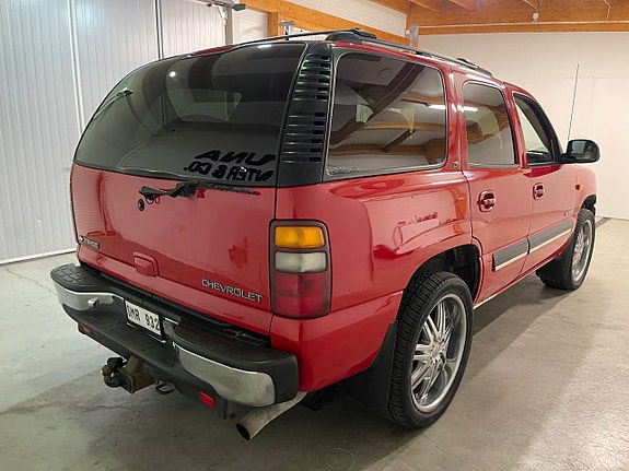 Chevrolet Tahoe 13 of 17
