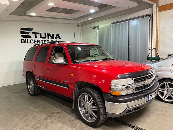 Chevrolet Tahoe 16 of 17