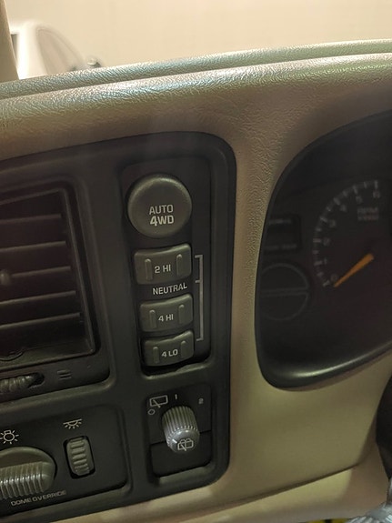 Chevrolet Tahoe 8 of 17