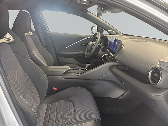 Toyota C-HR 6 of 20