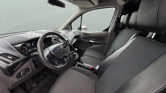 Ford Transit Connect 9 of 21