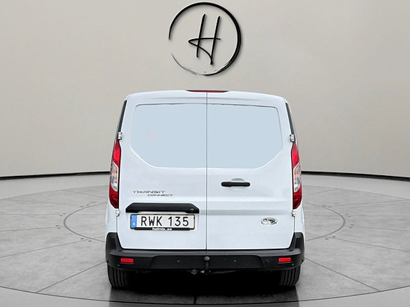 Ford Transit Connect 4 of 21