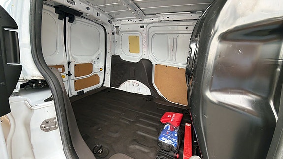 Ford Transit Connect 12 of 21