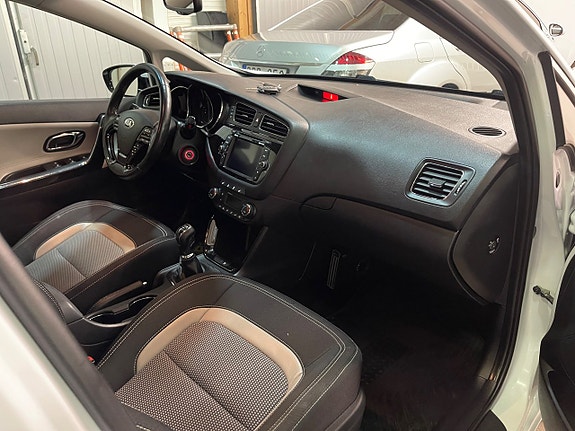 Kia Ceed 15 of 16