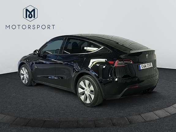 Tesla Model Y 3 of 16