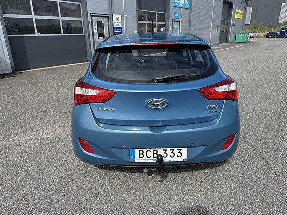 Hyundai i30 4 of 15
