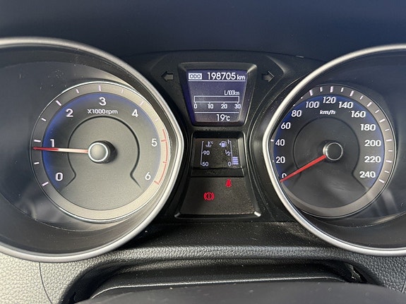 Hyundai i30 11 of 15