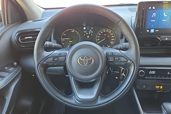 Toyota Yaris 20 of 30