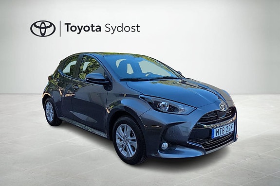 Toyota Yaris 6 of 30