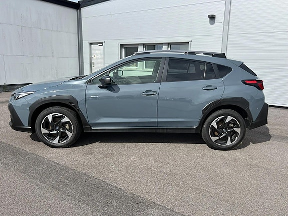 Subaru Crosstrek 3 of 7
