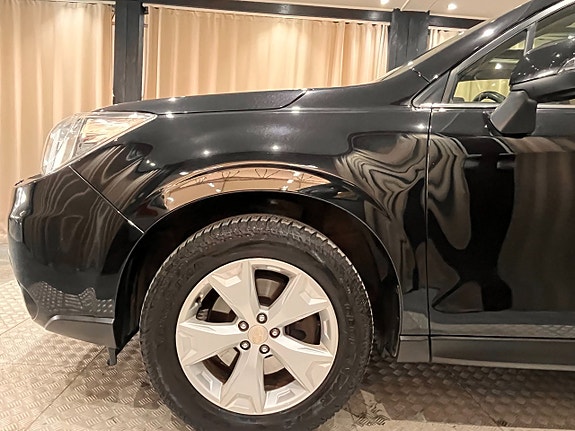 Subaru Forester 4 of 18