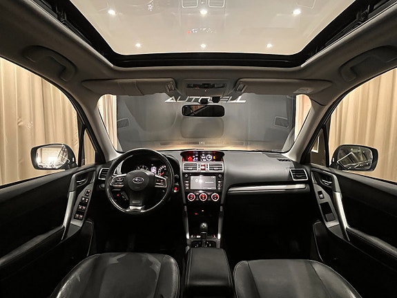 Subaru Forester 9 of 18
