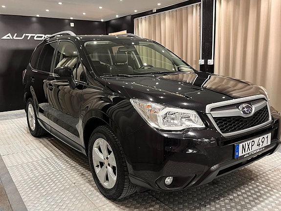 Subaru Forester 2 of 18