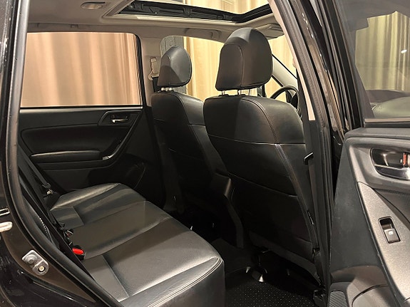 Subaru Forester 15 of 18