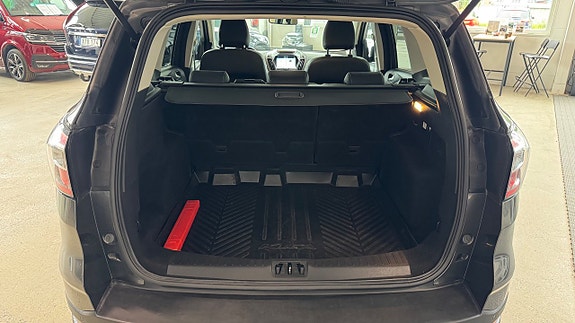 Ford Kuga 3 of 15