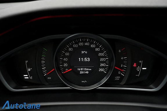 Volvo V40 23 of 29